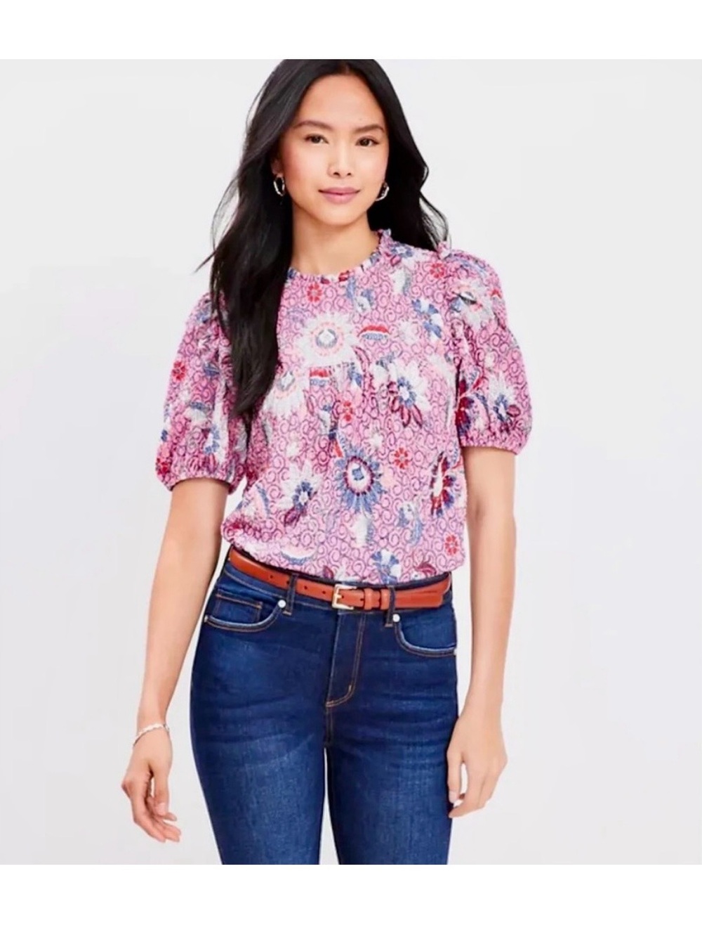 Ann Taylor LOFT Strawberry Pink Ruffled Puff Sleeve Floral Blouse. - Picture 11 of 11